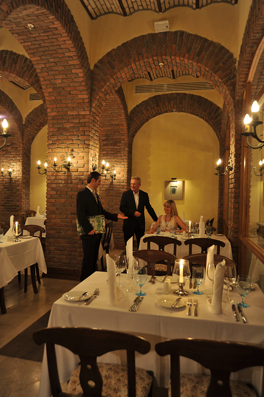 Kempinski Hotel Dome